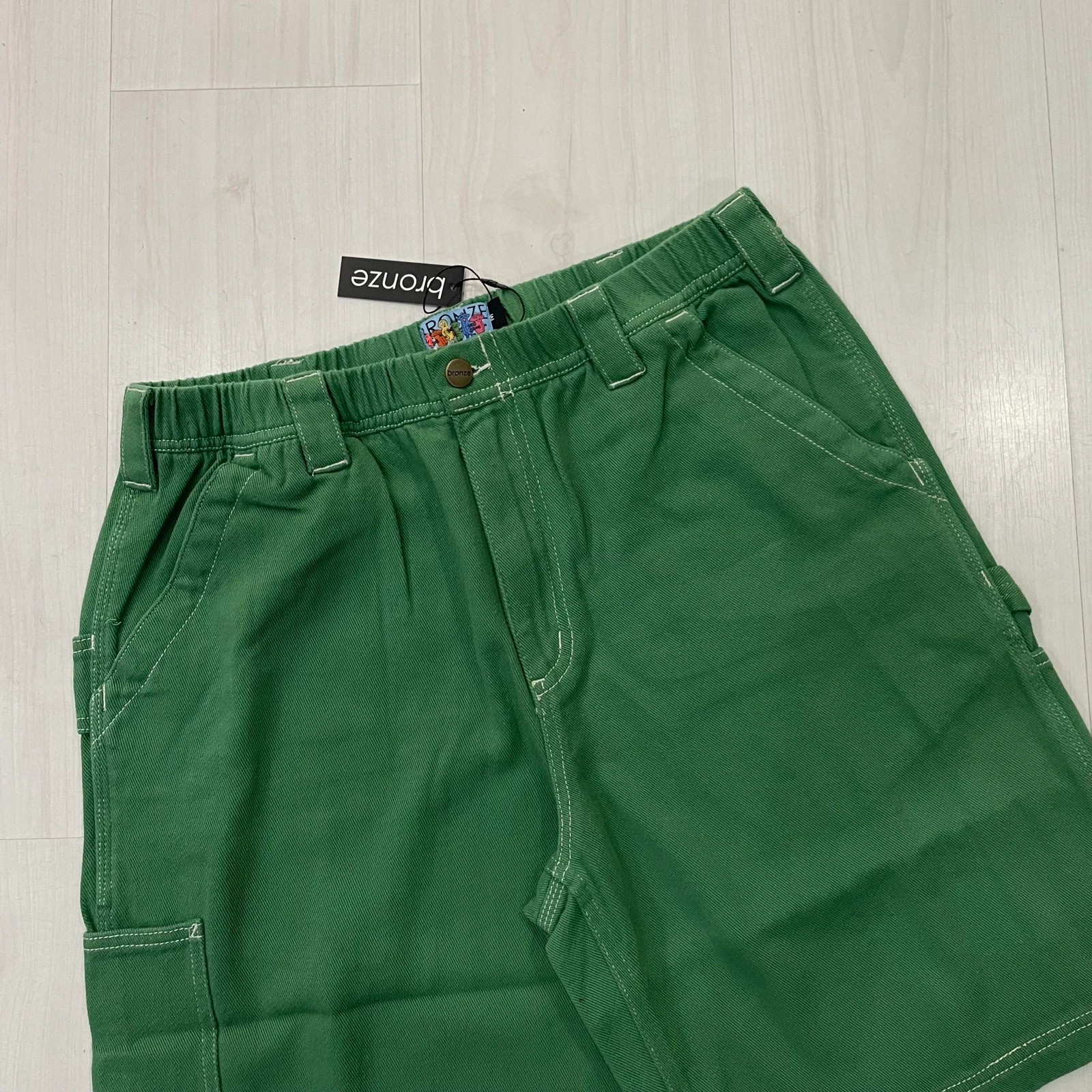 Bronze 56k - Karpenter Shorts (Verde) – photo 3